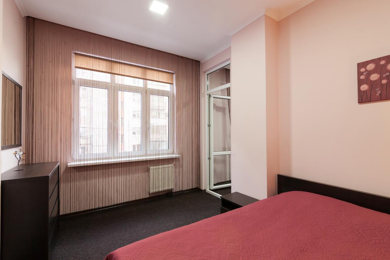 Lux Apart Lviv Apartments Kültér fotó