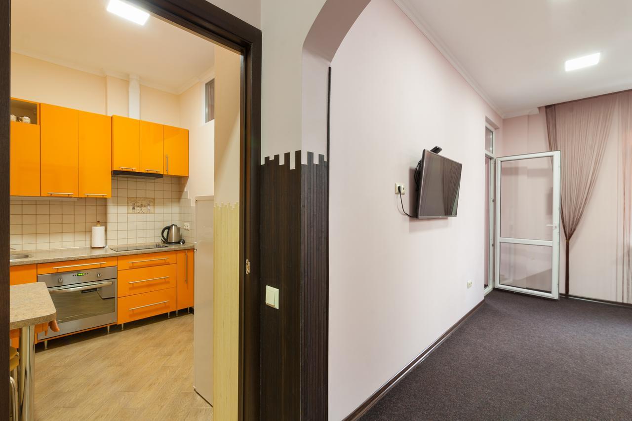 Lux Apart Lviv Apartments Kültér fotó