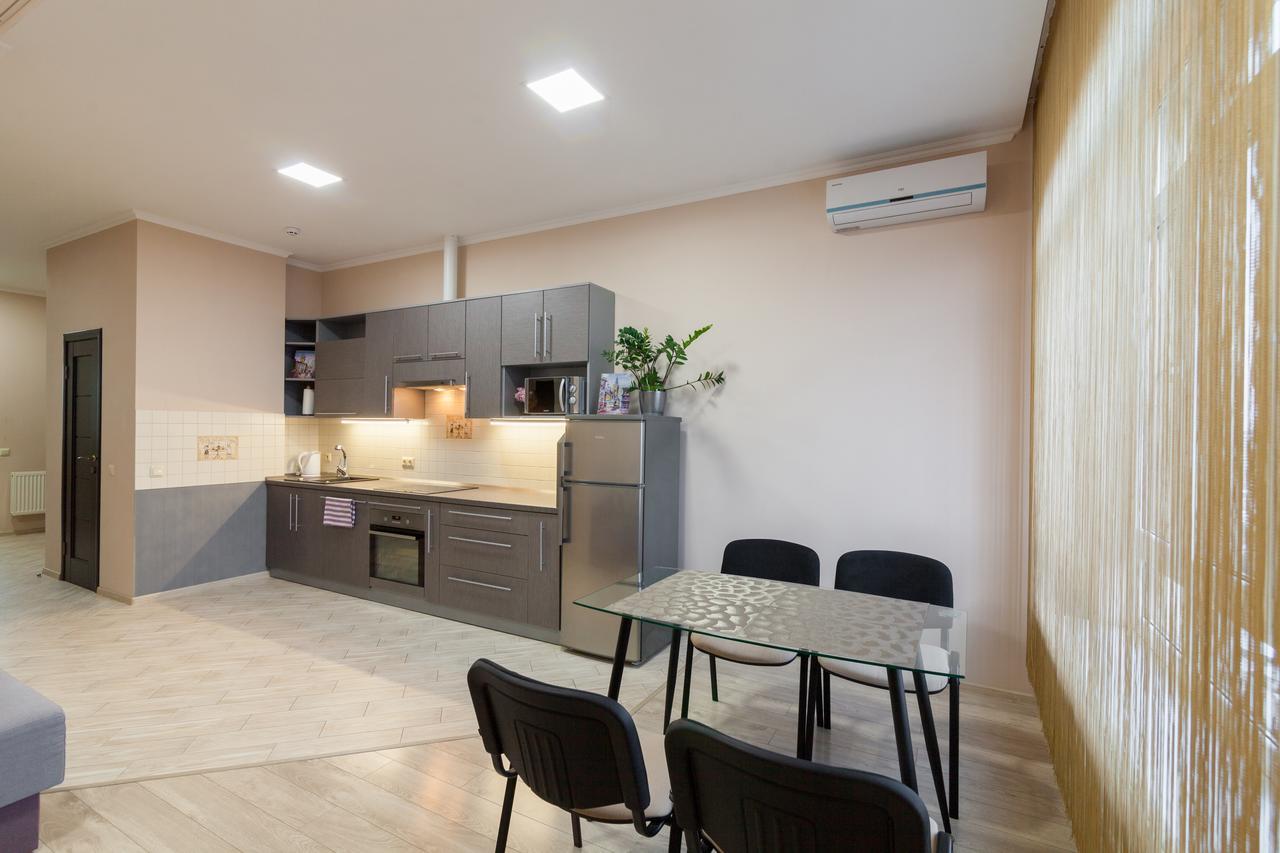Lux Apart Lviv Apartments Kültér fotó